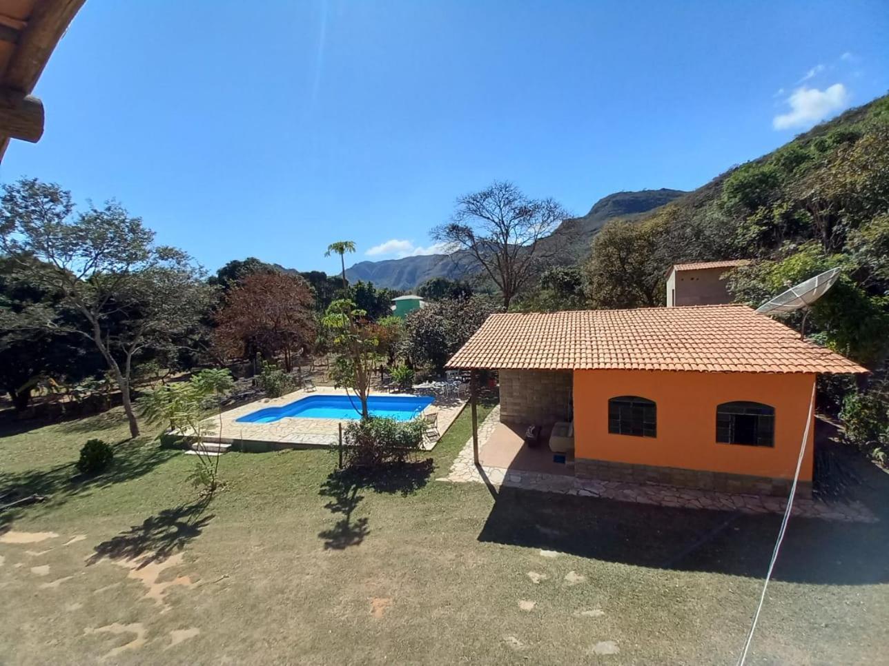 Cipo Hostel Serra do Cipo National Park Exterior photo